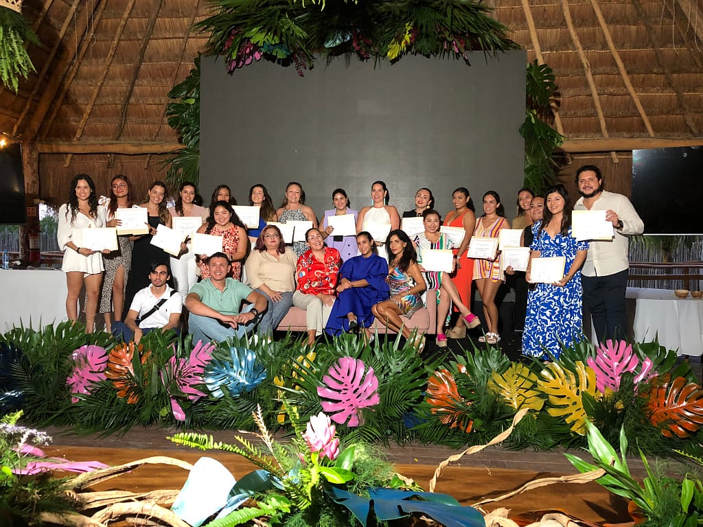 Summit Destination Weddings Specialist 2022 Summit Destination Weddings Specialist 2022