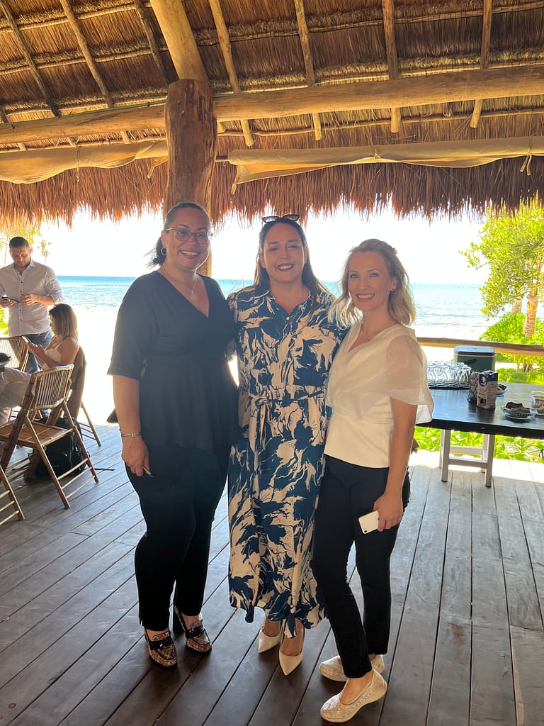 Summit Destination Weddings Specialist 2022